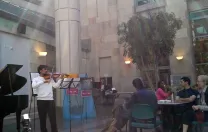 Ram Venkateswaran, of the HMS class of 2017, performs in the Tosteson Medical Education Center’s atrium last spring. He and pianist Chris Lim, HMS ’16, offered a joint program: “<i>Sicilienne</i>” (Fauré); “<i>Sicilienne</i>” (von Paradis); “Spanish Dance” (Granados/Kreisler); and <i>“Widmung</i>” (Schumann/Liszt).