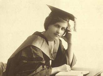 Portrait of Lorna Myrtle Hodgkinson, ca. 1922