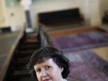 Helen Shenton