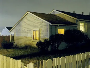 <i>#2690, </i> from the series <i>House Hunting,</i> 2000, by photographer Todd Hido, at the Harvard Art Museums
