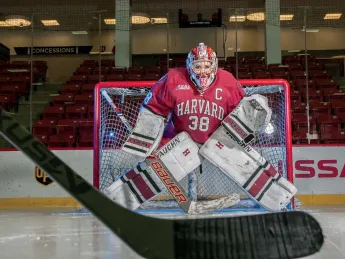This season Maschmeyer made her 2,108th save, surpassing the Harvard women’s hockey all-time record.