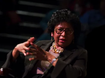 Ruth J. Simmons during a 2007 Harvard panel discussion among women Ivy League presidents (including president-designate Drew Gilpin Faust)