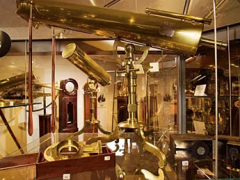 Hollis professor John Winthrop observed in Cambridge the transit of Venus of 1769 with this 24-inch Gregorian reflecting telescope by James Short, London, 1764.