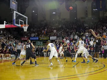 Steve Moundou-Missi’s game-winning jumper sent Harvard back to the NCAA tournament for the fourth consecutive year.