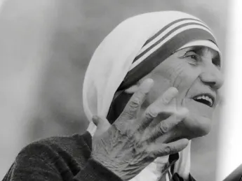 Mother Teresa delivers the Commencement address at Harvard University on June 10, 1982 
