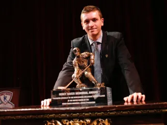 A finalist for the second year in a row, Jimmy Vesey won this year's Hobey Baker Memorial Award.