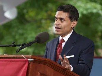 Fareed Zakaria delivers his Commencement afternoon address in Tercentenary Theatre.