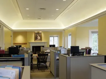 Radcliffe Rejuvenated: Days before Commencement, the Radcliffe Institute moved its administrative offices back into the newly renovated Fay House (shown here, the Atkinson Room, on the third floor). With the renovation of its main buildings now complete, the institute planned to redo its campus landscaping this summer.