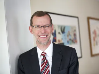 Douglas W. Elmendorf