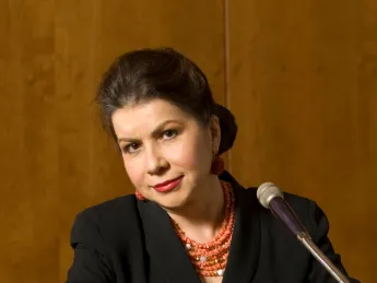 Carmen M. Reinhart