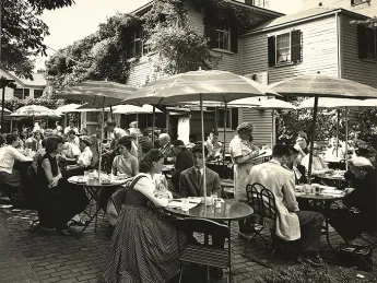 Cruising the Square: The Window Shop restaurant in the 1950s