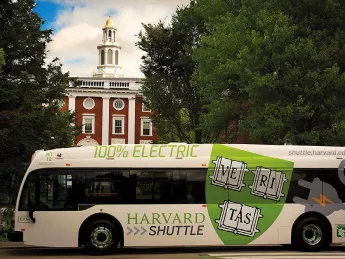 Photo of new Harvard campus shuttle electric bus