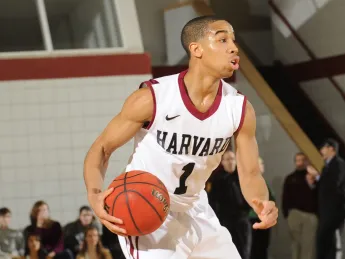 In first game back after tearing his ACL in summer 2015, Siyani Chambers ’16 (’17) scored 12 points and dished out a team-leading four assists.