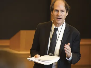 Professor Sunstein in his Harvard milieu, teaching administrative law
