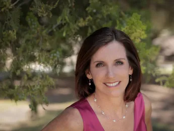 Martha McSally, M.P.P. ’90, Republican of Arizona, who won her House race on December 17, became the fifth alumna elected to the 114th Congress.