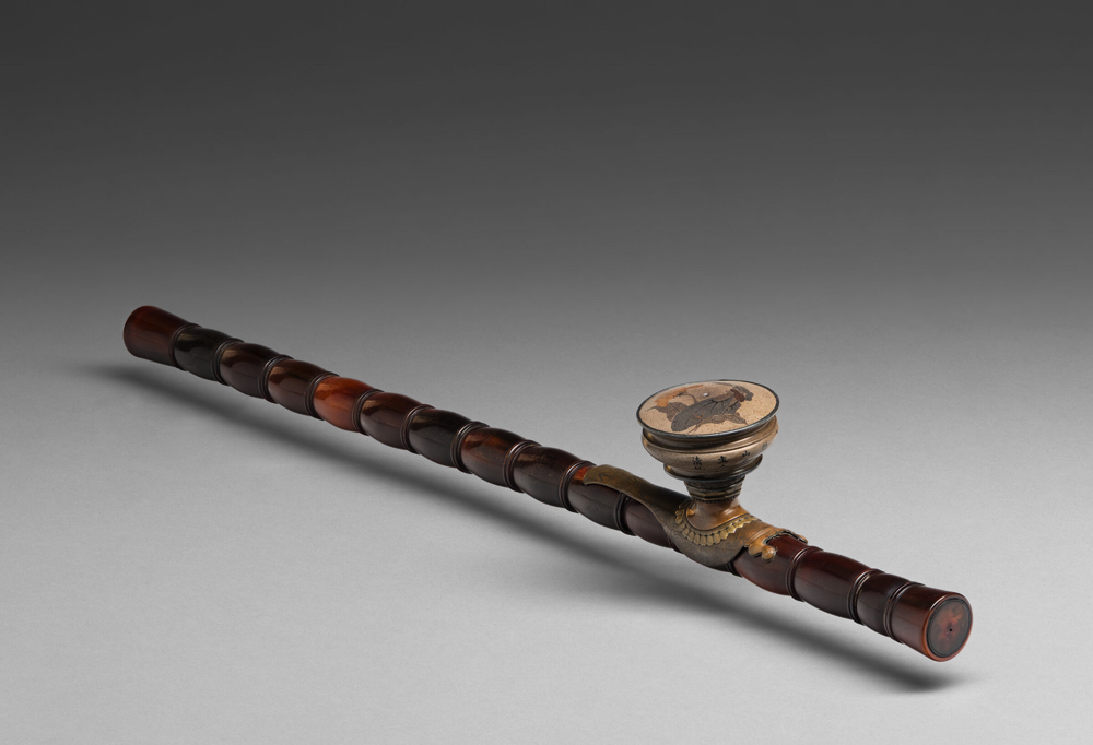 Opium pipe