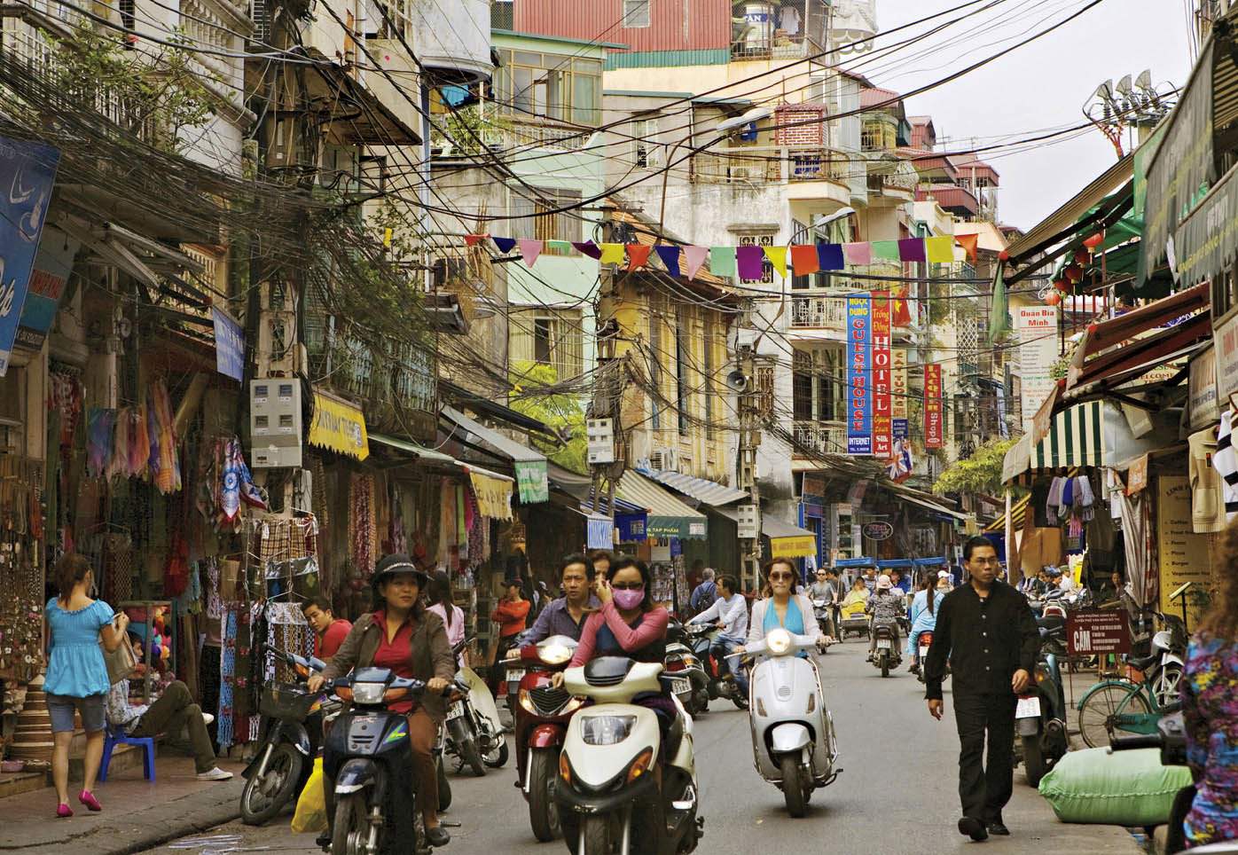 Hanoi Traffic Daunts Tourists - The New York Times