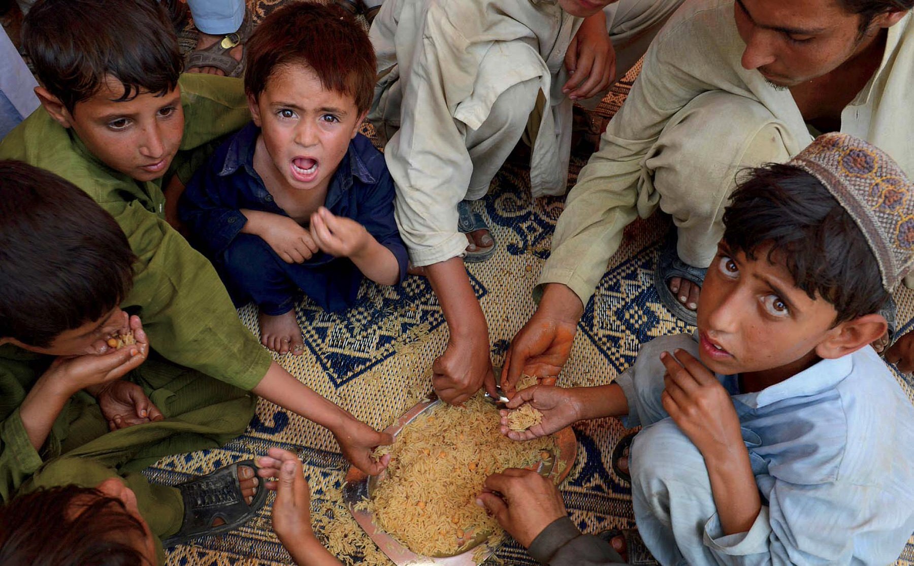 В каких странах голод. Продовольственная проблема картинки.