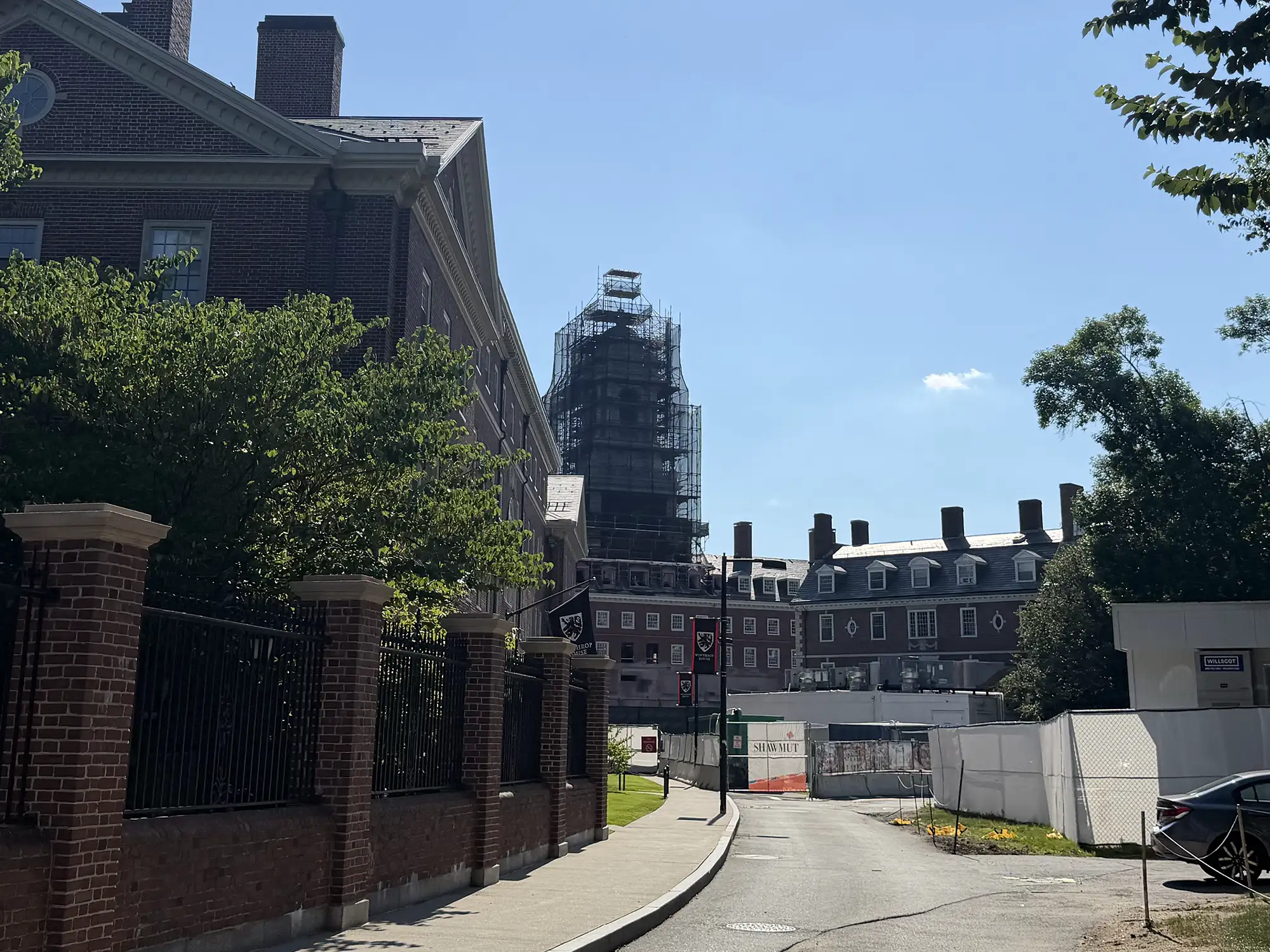 Eliot House construction