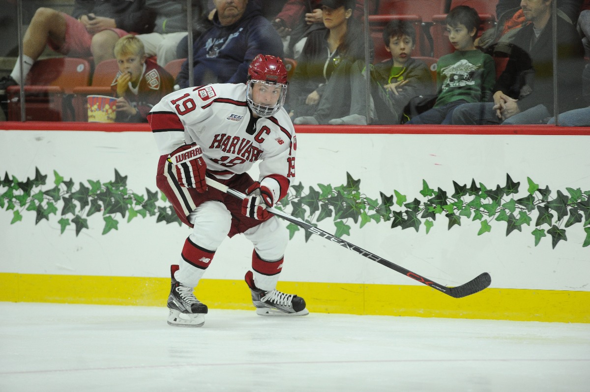 JIMMY VESEY WINS 2016 HOBEY BAKER AWARD – Hobey Baker Memorial Award