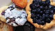 A tart and cookies