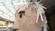 The 2010 <i>Icons</i>  event featured a 20-foot-tall pi&ntilde;ata of Andy Warhol&rsquo;s head, which guests destroyed with artist-provided baseball bats. The pi&ntilde;ata disgorged a cornucopia of classic Hostess packaged desserts like Twinkies and Ding Dongs. 