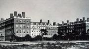 Gore Hall, 1913. The façade recalls Hampton Court.