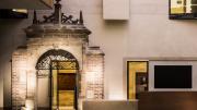 The gateway from Ascott Park now adorns Blackwell Hall.