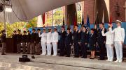 Photo of ROTC graduates being sworn in.