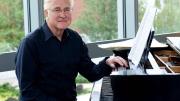 Photograph of composer Paul Moravec