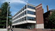 Photograph by Harvard Magazine/JC Maxwell-Dworkin, Cambridge campus, 1999 (<a href="http://harvardmagazine.com/1998/09/jhj.digs.html">Read more about the building construction</a>)