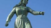 The Hannah Duston statue in Haverhill memorializes the axe-wielding English colonist.