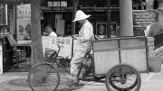 A texting break, in Shanghai. Layers of tradition and modernity make it rewarding—and essential—to learn about China through its languages.