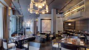 Deuxave’s elegant ambiance. 