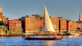 Scenic trips along the Piscataqua River highlight the region’s ecology and maritime history—along with the beauty of sailing.