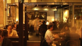 Gaslight aims to offer patrons the ambience and food of a Parisian brasserie.