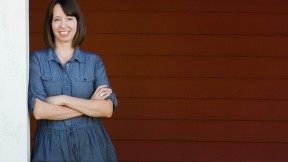 Tara Altebrando ’92 is the coauthor of a timely book.