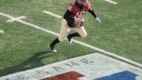 Quarterback Collier Winters completed 13 of 16 passes against Yale. His longest throw, a 46-yard pass to receiver Marco Iannuzzi, set up Harvard’s first score of the day. Back in action after breaking a collarbone in the season’s third game, Iannuzzi returned the second-half kickoff for a game-changing touchdown.  