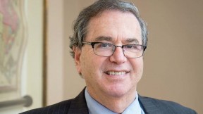 Portrait of Harvard Medical School dean Jeffrey S. Flier