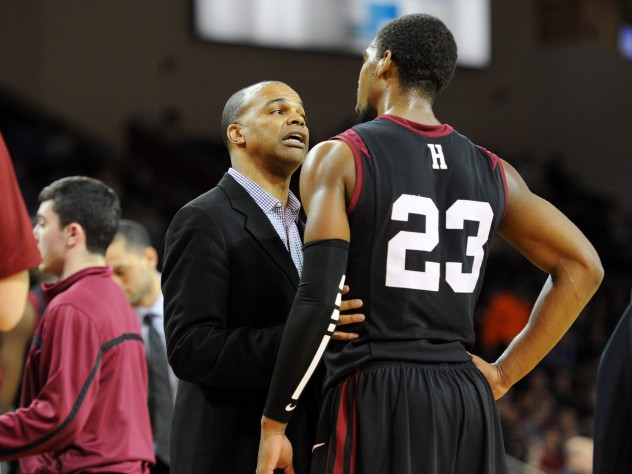 Harvard Men S Basketball Challenges Harvard Magazine