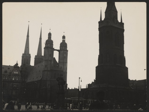 Courtesy of Houghton Library, Harvard University Halle Market with the Church of St. Mary and the Red Tower, 1929–30