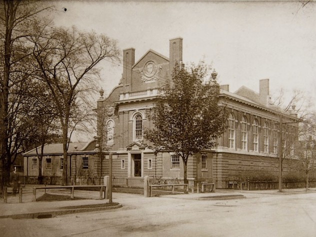 Photograph courtesy of the Harvard University Archives/HUV 302 (1-5) Randall Hall, a former dining commons, where the Press moved in 1916