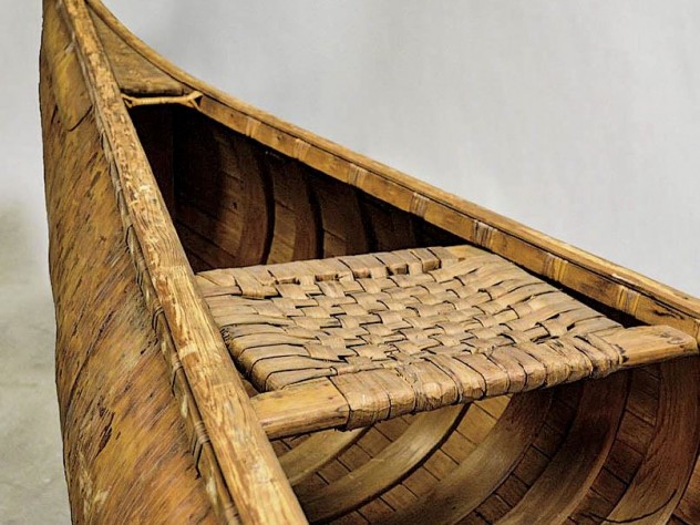Photograph courtesy of the Peabody Museum of Archaeology and Ethnology The fine art of crafting and using Native Americans’ birch bark canoes, at the Peabody Museum