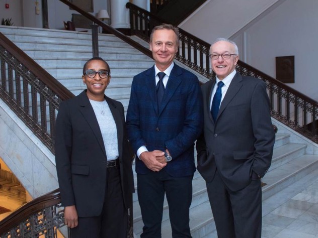 Photograph of Harvard University President-elect Claudine Gay; donor, Ernesto Bertarelli; and Harvard Medical School Dean, George Q. Daley