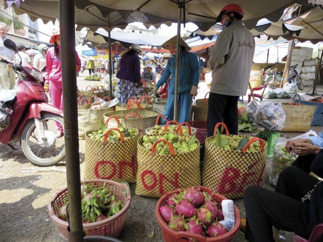 The wholesale produce market in My Tho