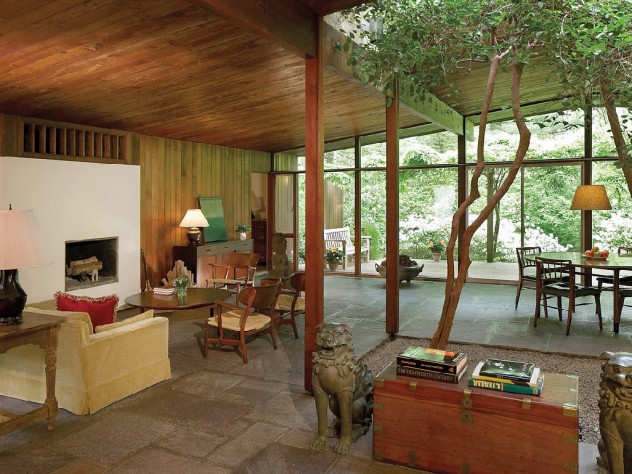 Lexington&rsquo;s modernist communities include a Peacock Farm house by Henry Hoover