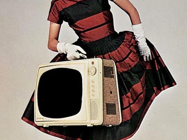 Promoting the Electrohome Courier portable television set (late 1950s)