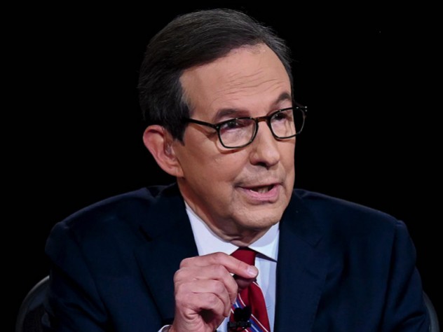 Photograph of Chris Wallace moderating 2020 presidential debate