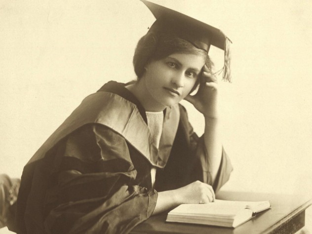 Portrait of Lorna Myrtle Hodgkinson, ca. 1922