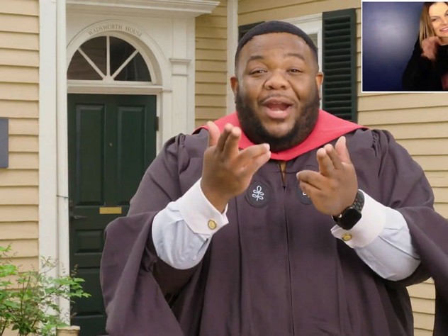 Potograph of Commencement speaker Vincent H. Bish